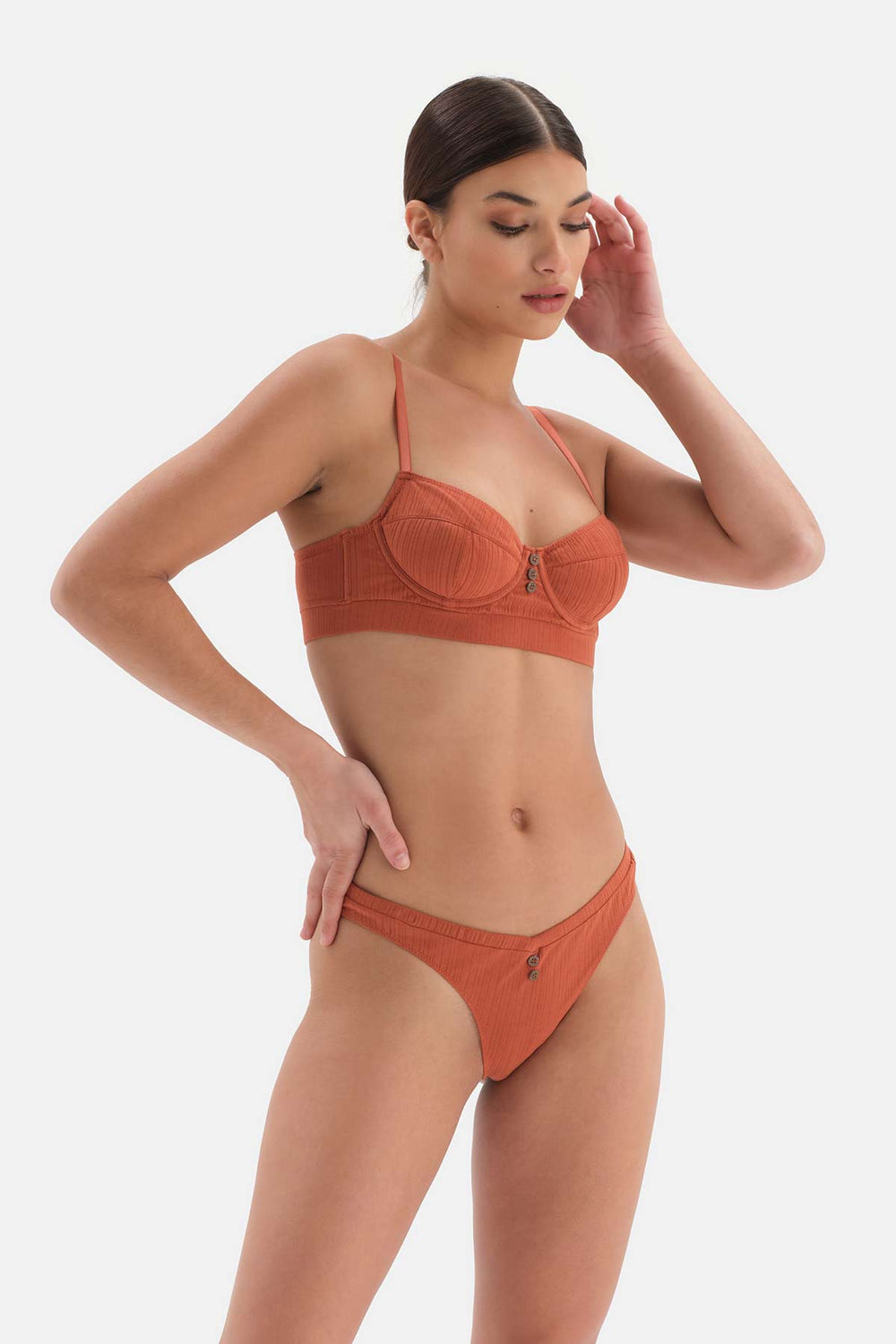 Terracota Düğme Detaylı Tanga Külot