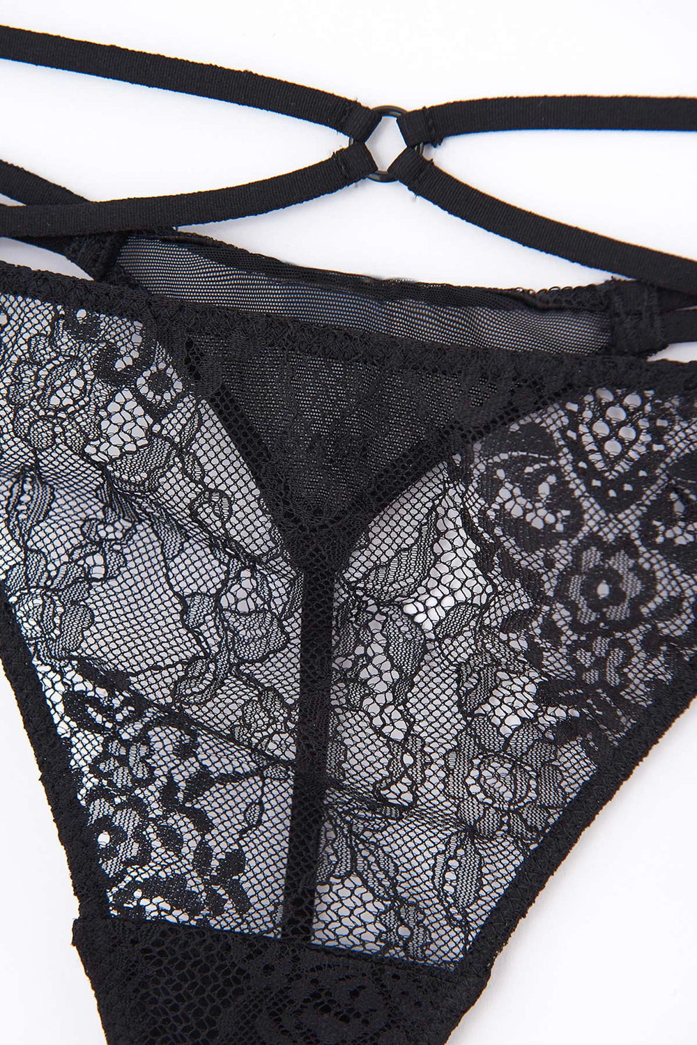 Siyah Dantelli Ip Detaylı Tanga