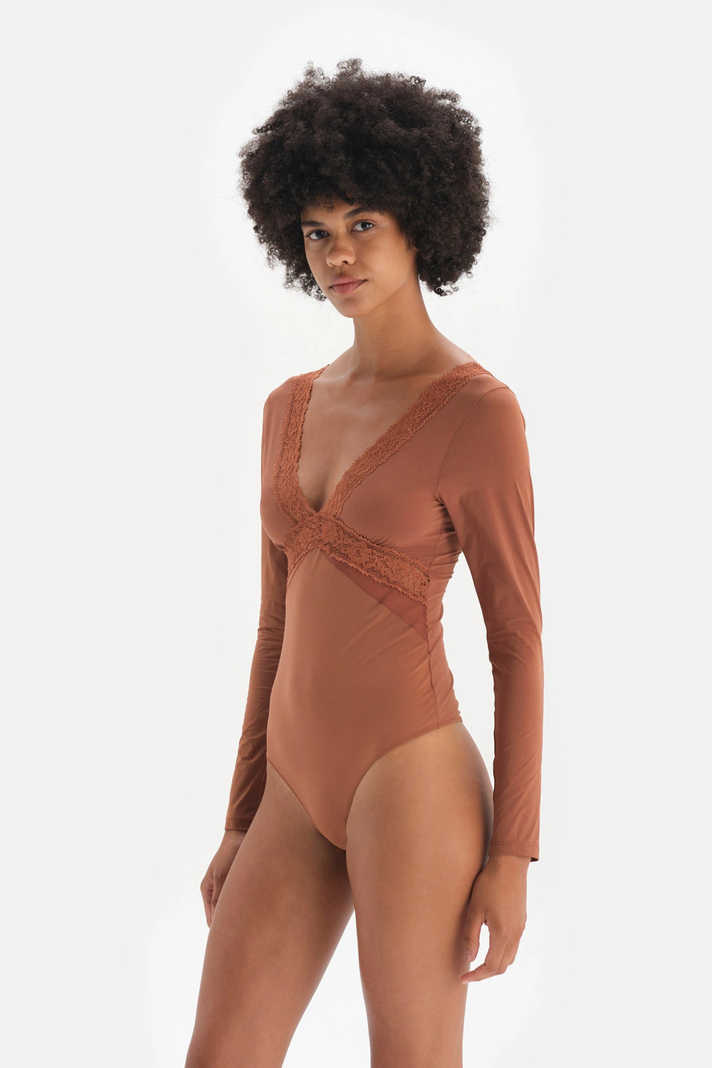 Kahverengi Dantel Detaylı String Form Mikro Bodysuit