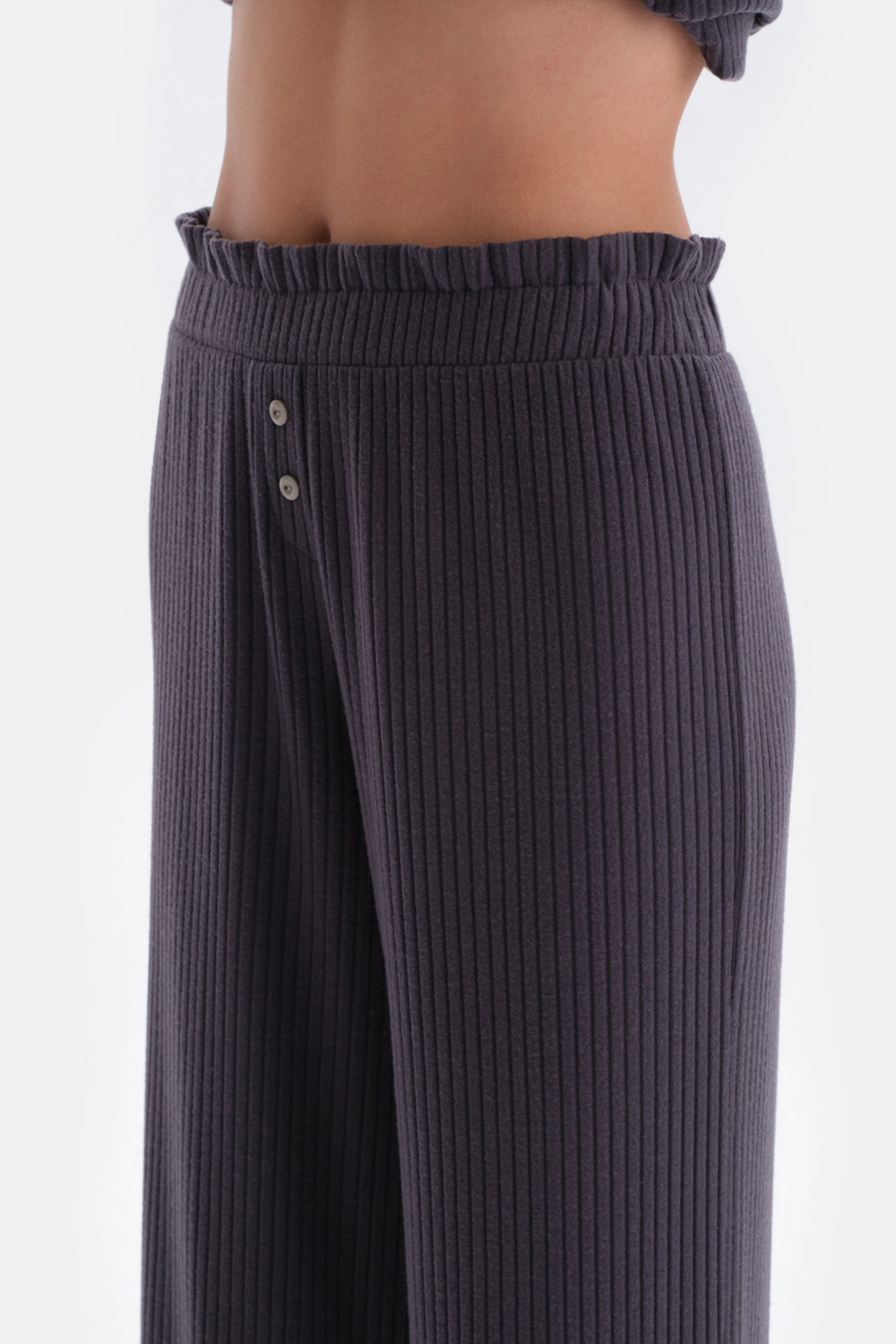 Antrasıt Dantel Detaylı Viskon Pijama Takımı