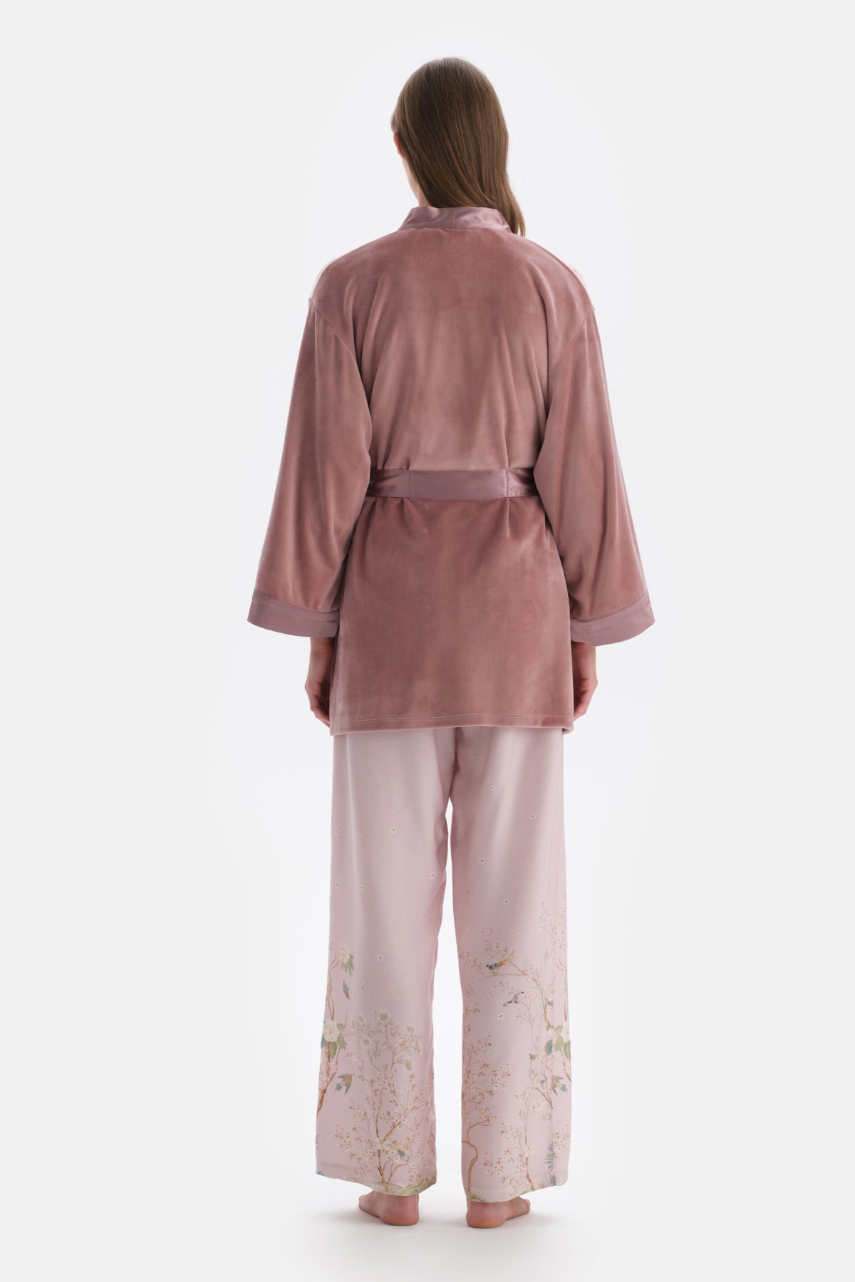 Gül Kurusu Fransız Kadife Sabahlık