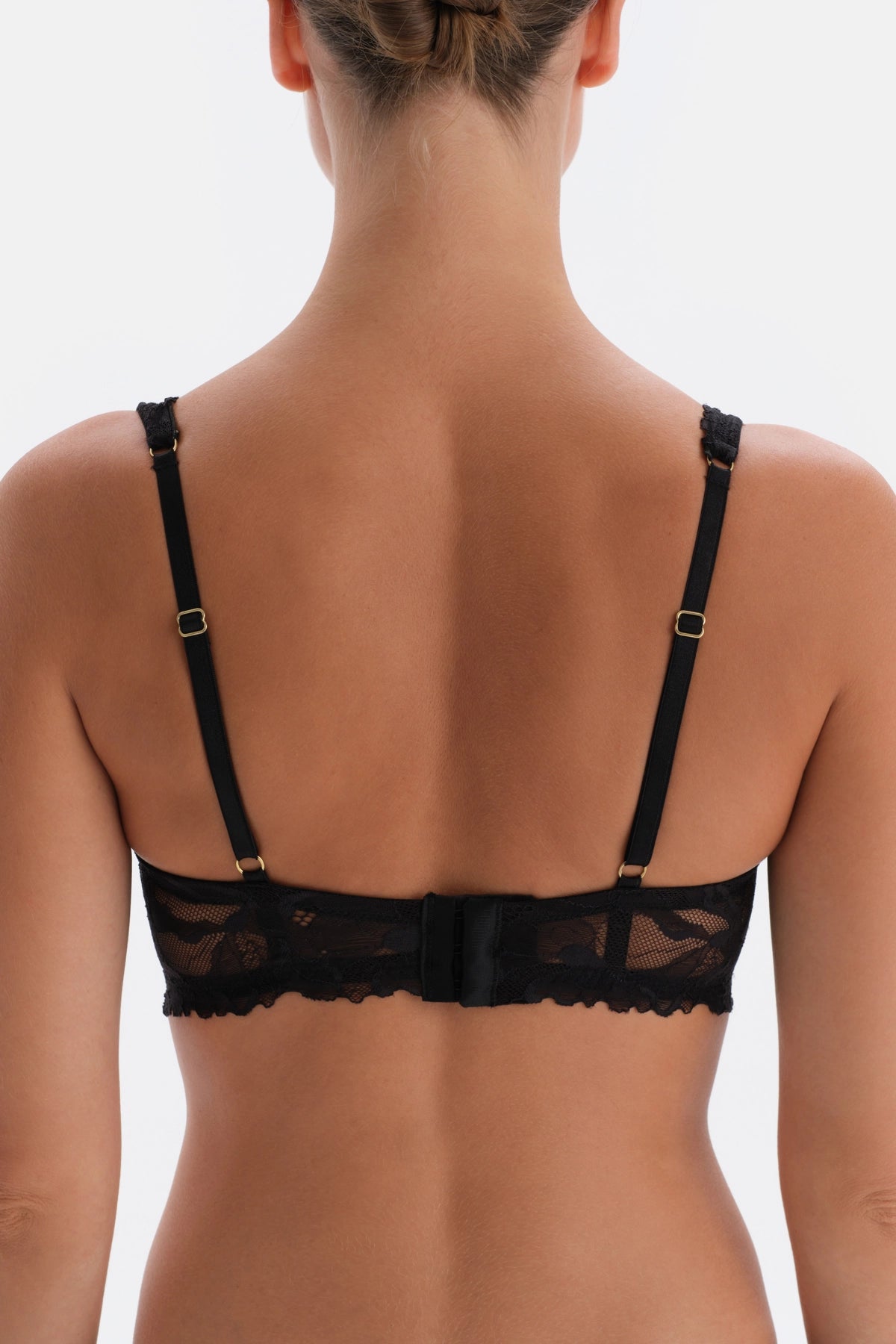 Siyah Dantelli Toparlayıcı Sütyen