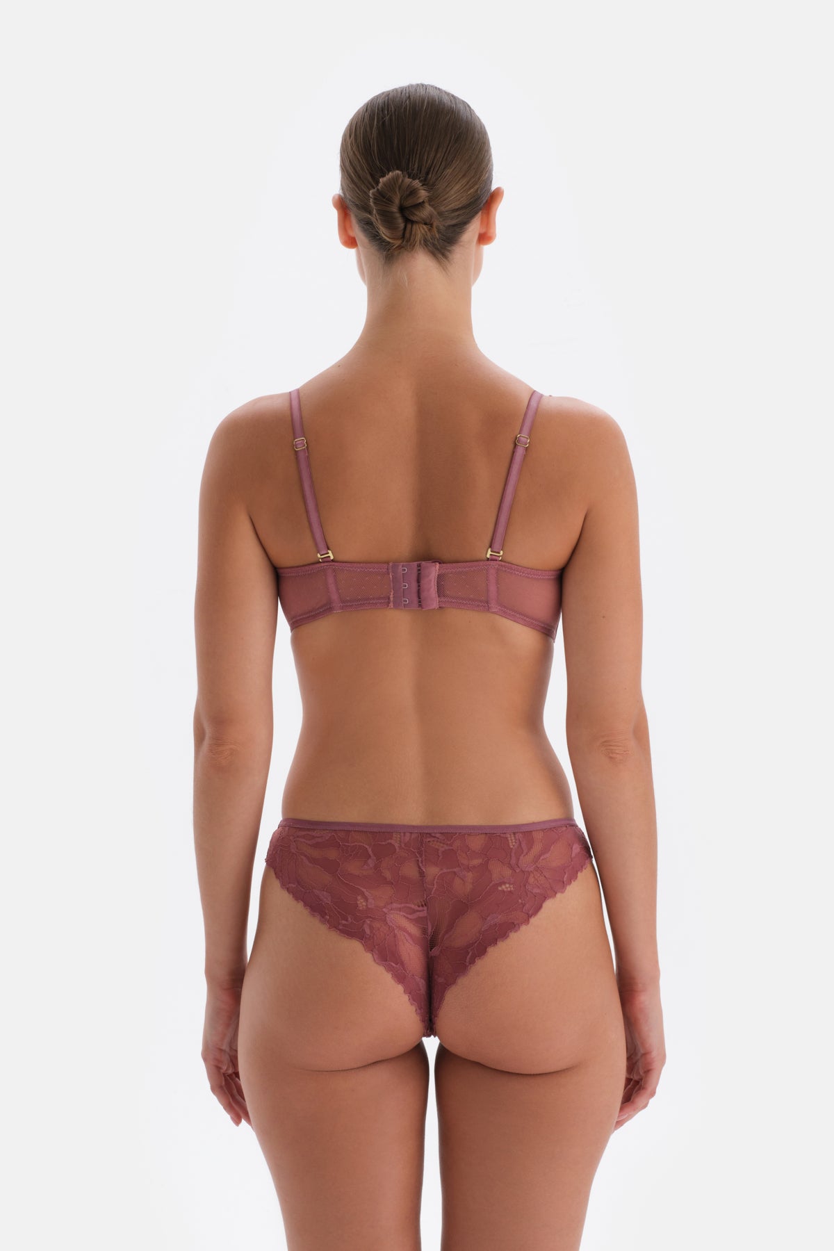 Gül Kurusu Dantelli Brazilian Külot