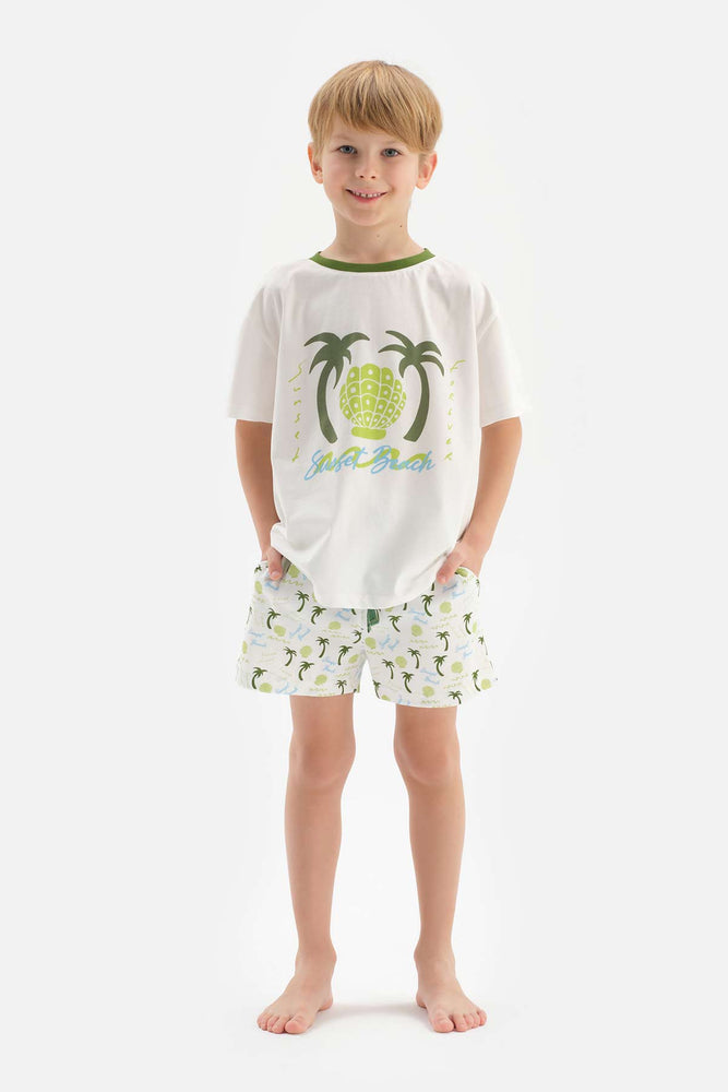Beyaz Erkek Çocuk Palmiye Baskılı Şortlu Pijama Takımı