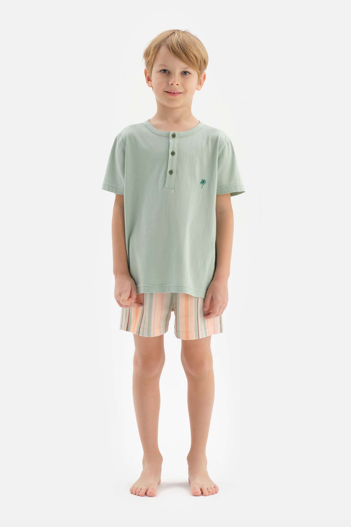 Mint Yarım Patlı Nakış Detaylı Tişört Şort Pijama Takımı