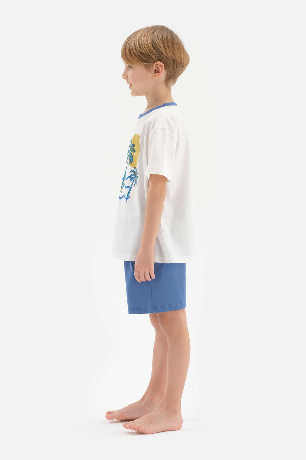 Beyaz Erkek Çocuk Baskılı Kısa Kol Şortlu Pijama Takımı