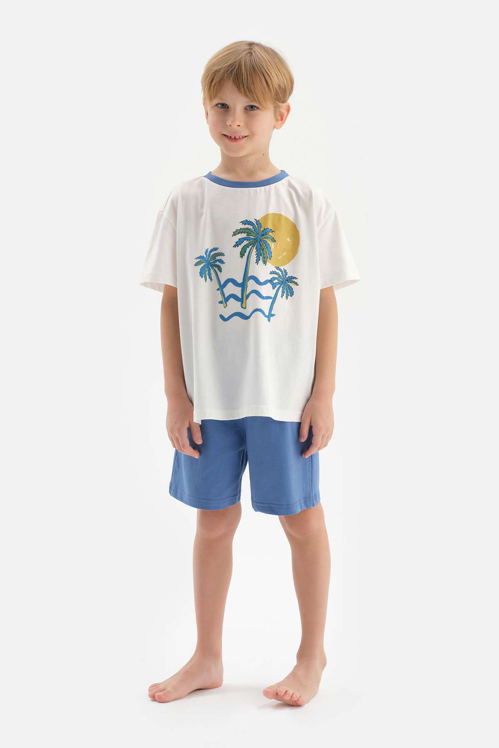 Beyaz Erkek Çocuk Baskılı Kısa Kol Şortlu Pijama Takımı
