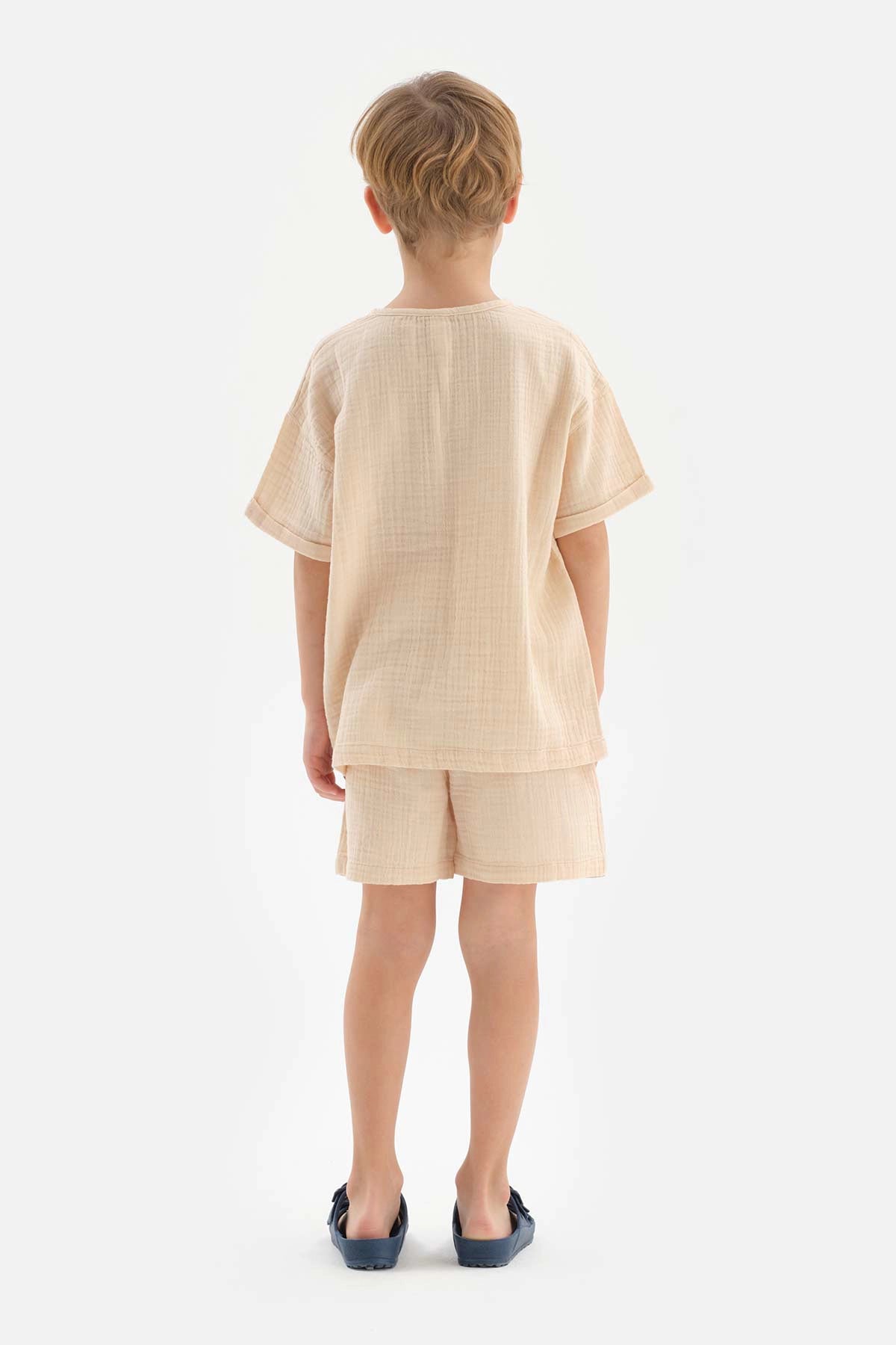 Bej Erkek Çocuk Müslin Tişört