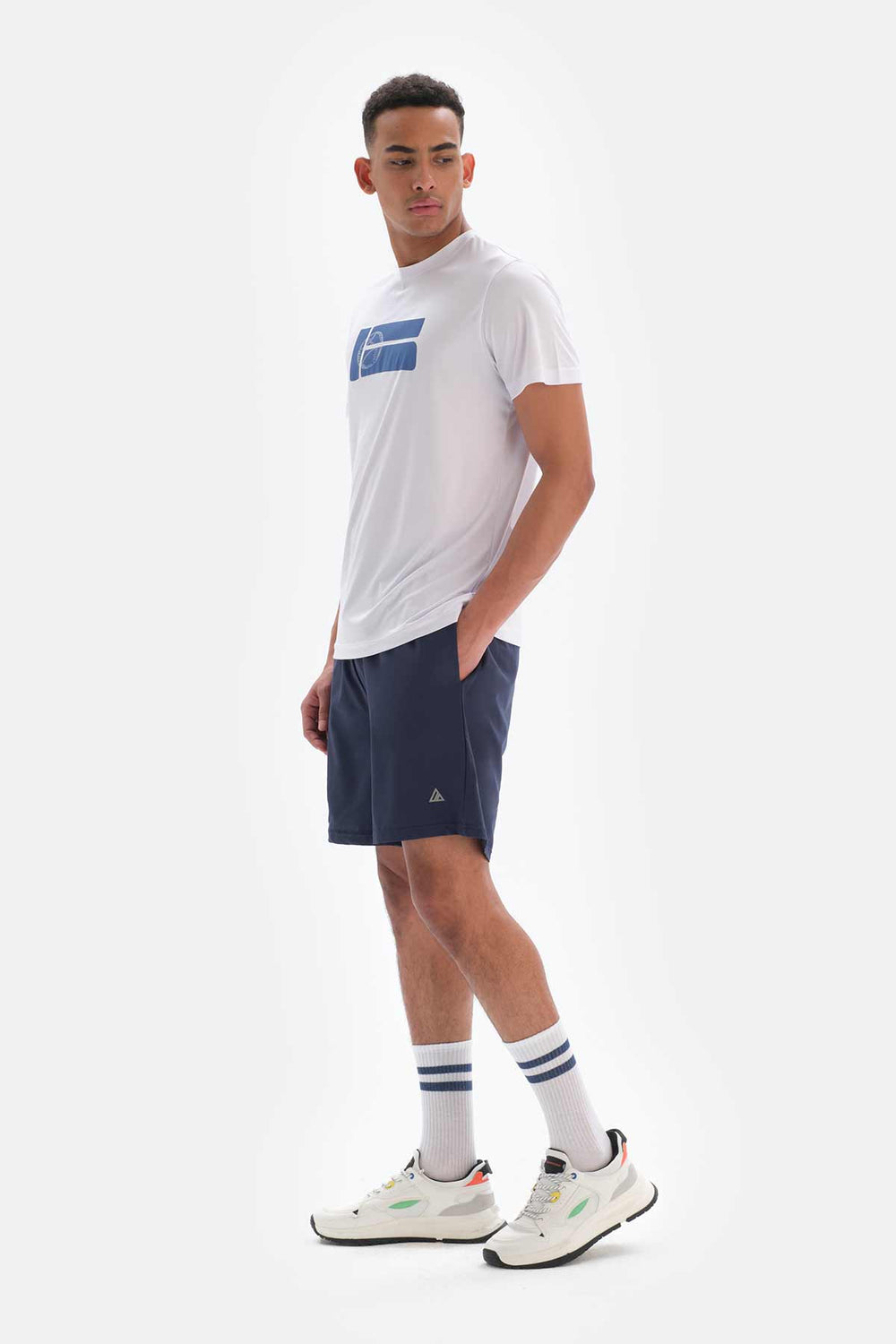 Beyaz Dagi Active is Topu Baskılı T-Shirt