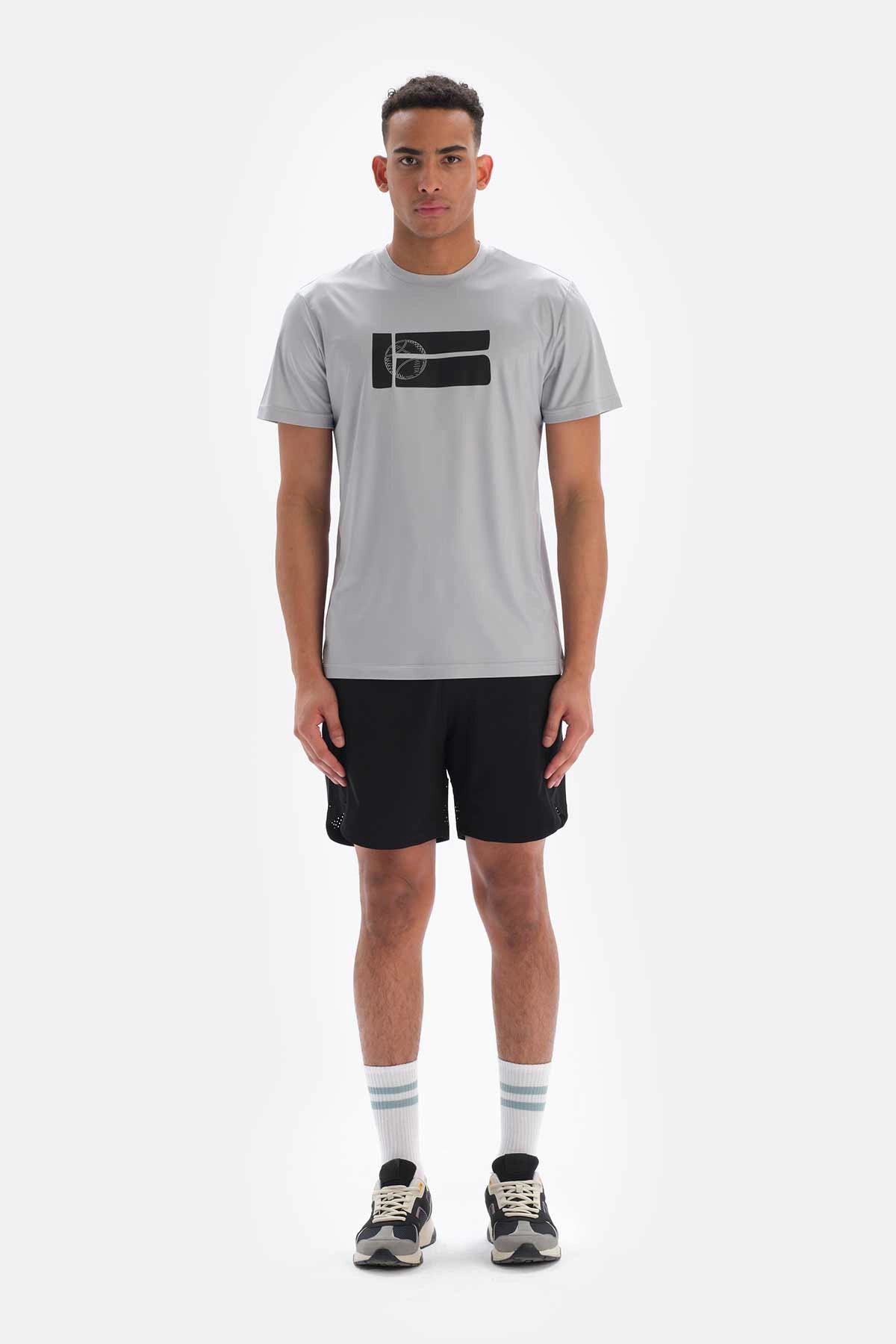 Gri Dagi Active is Topu Baskılı T-Shirt