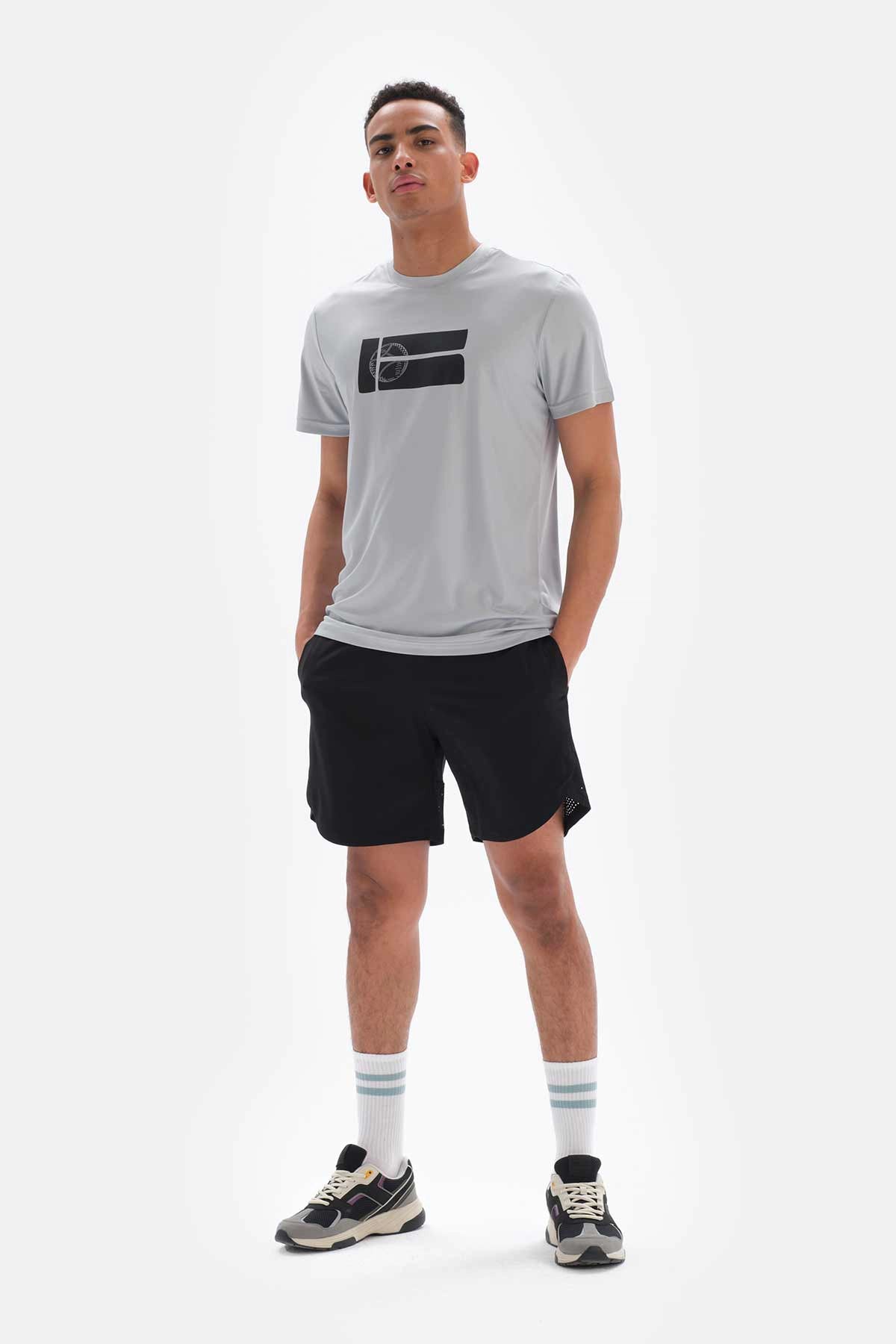 Gri Dagi Active is Topu Baskılı T-Shirt