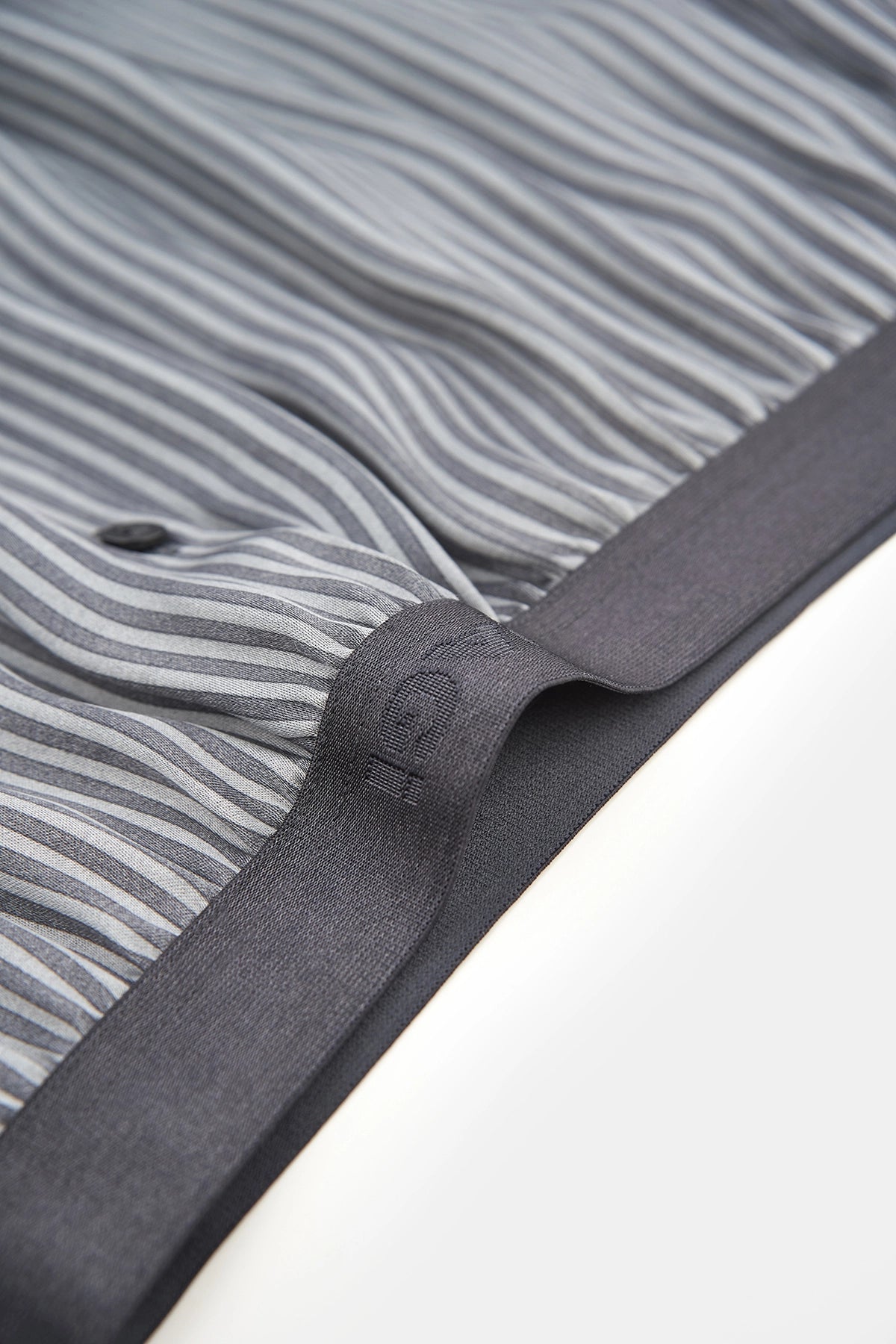 Çizgili Çizgili Saten Boxer