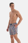 Füme - Fuşya Yaprak Desenli Orta Deniz Şortu