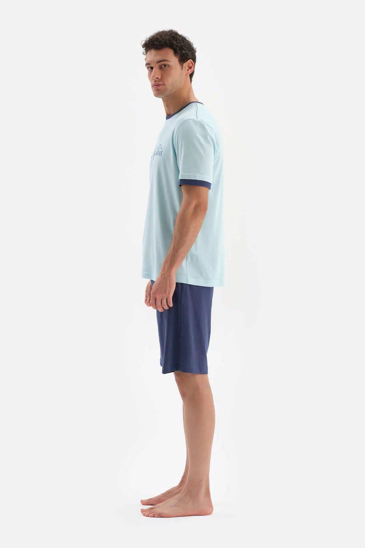 Açıkmavi Bis Yaka Slogan Baskılı Örme Pijama Takımı