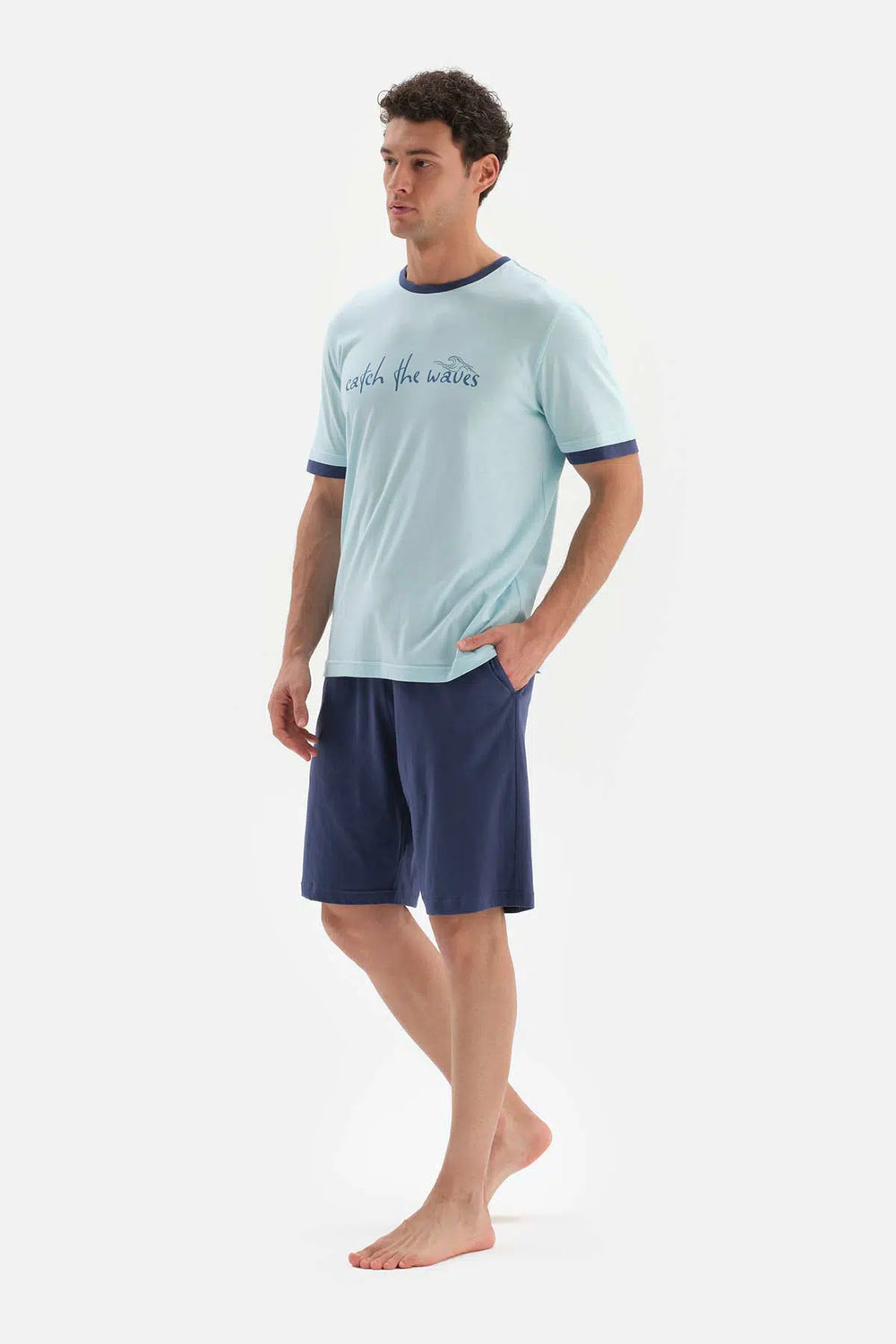 Açıkmavi Bis Yaka Slogan Baskılı Örme Pijama Takımı