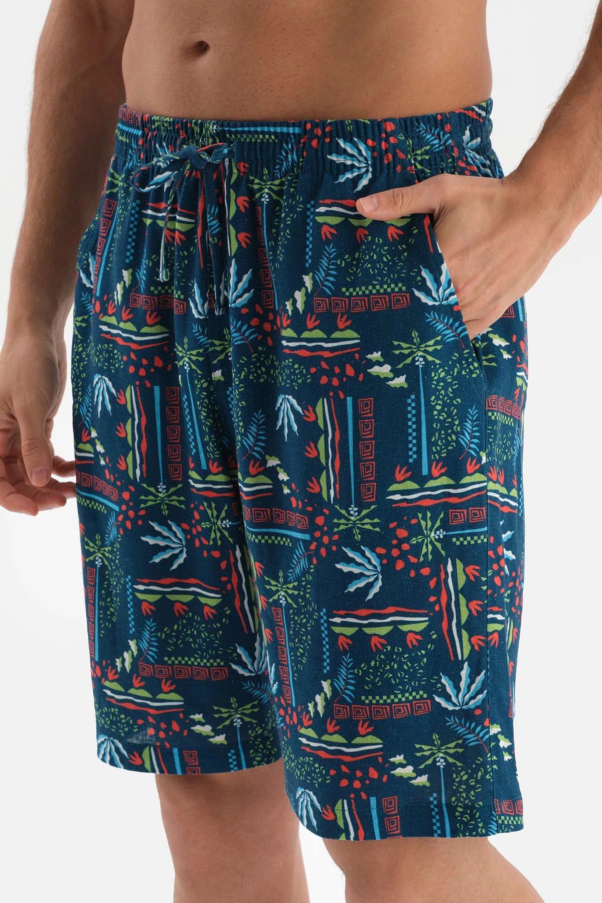 Kırmızı Bisiklet Yaka Baskılı Altı Dokuma Şortlu Pijama Takımı