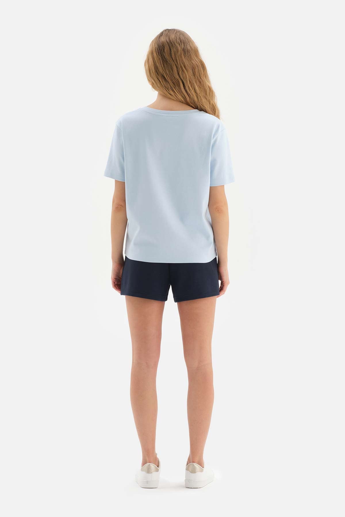 Açıkmavi V Yaka Viskon T-Shirt