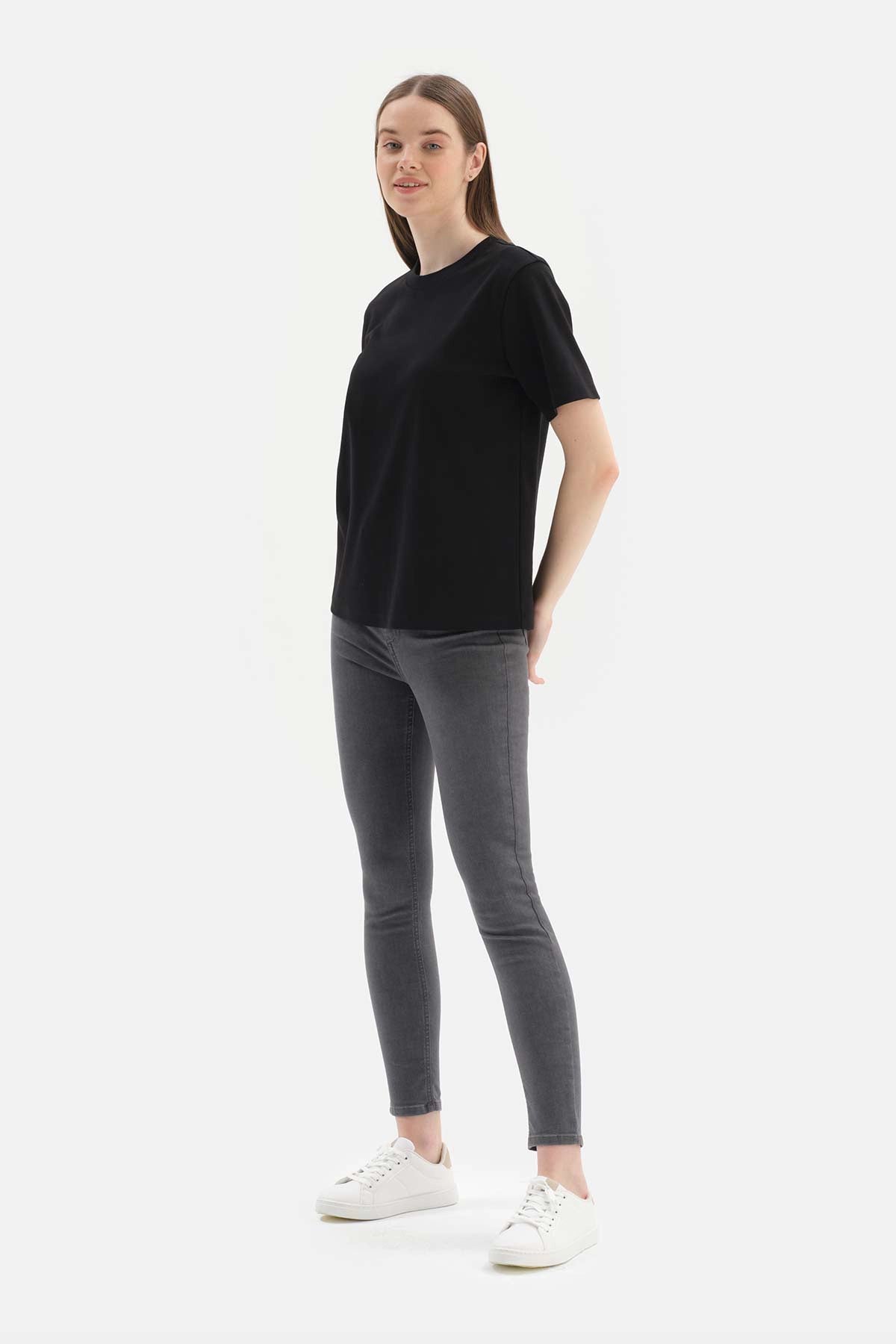 Siyah Bisiklet Yaka Kısa Kol Interlok Pamuklu T-Shirt