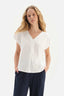 Beyaz V Yaka Önü Pili Detaylı Viskon T-Shirt