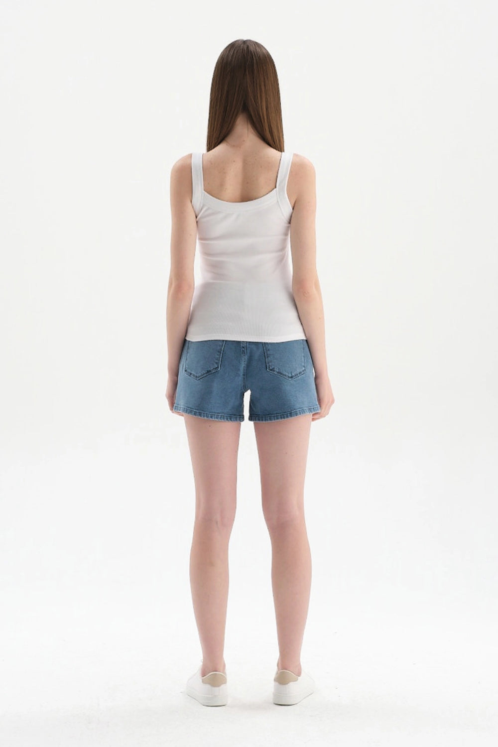 Beyaz Askılı Ribli Atlet