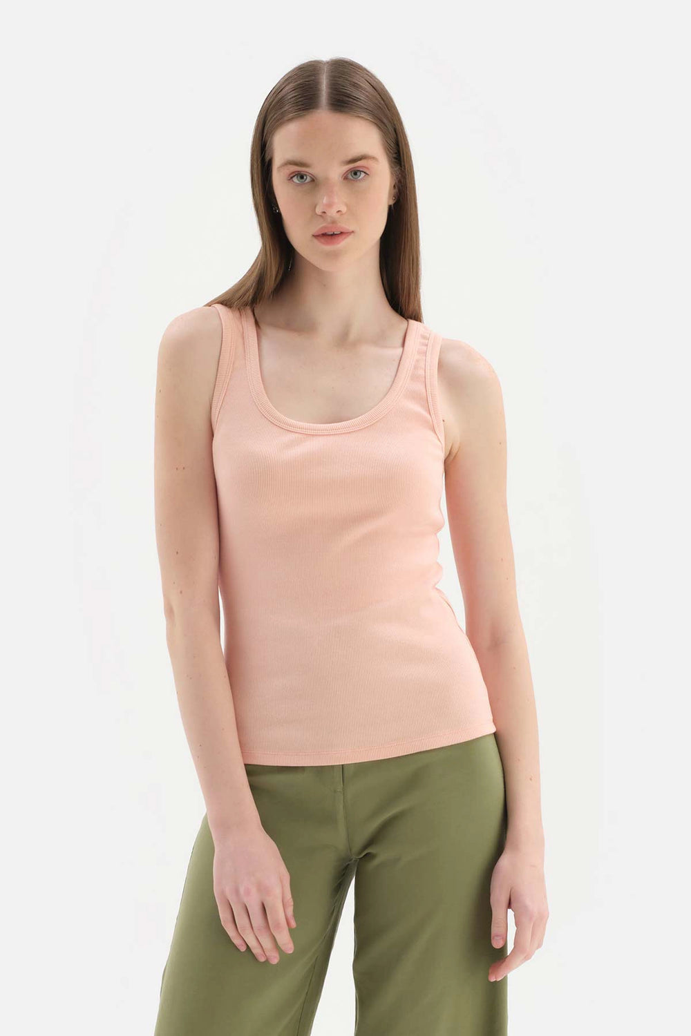 Açık Pembe Kalın Askılı Ribli Atlet