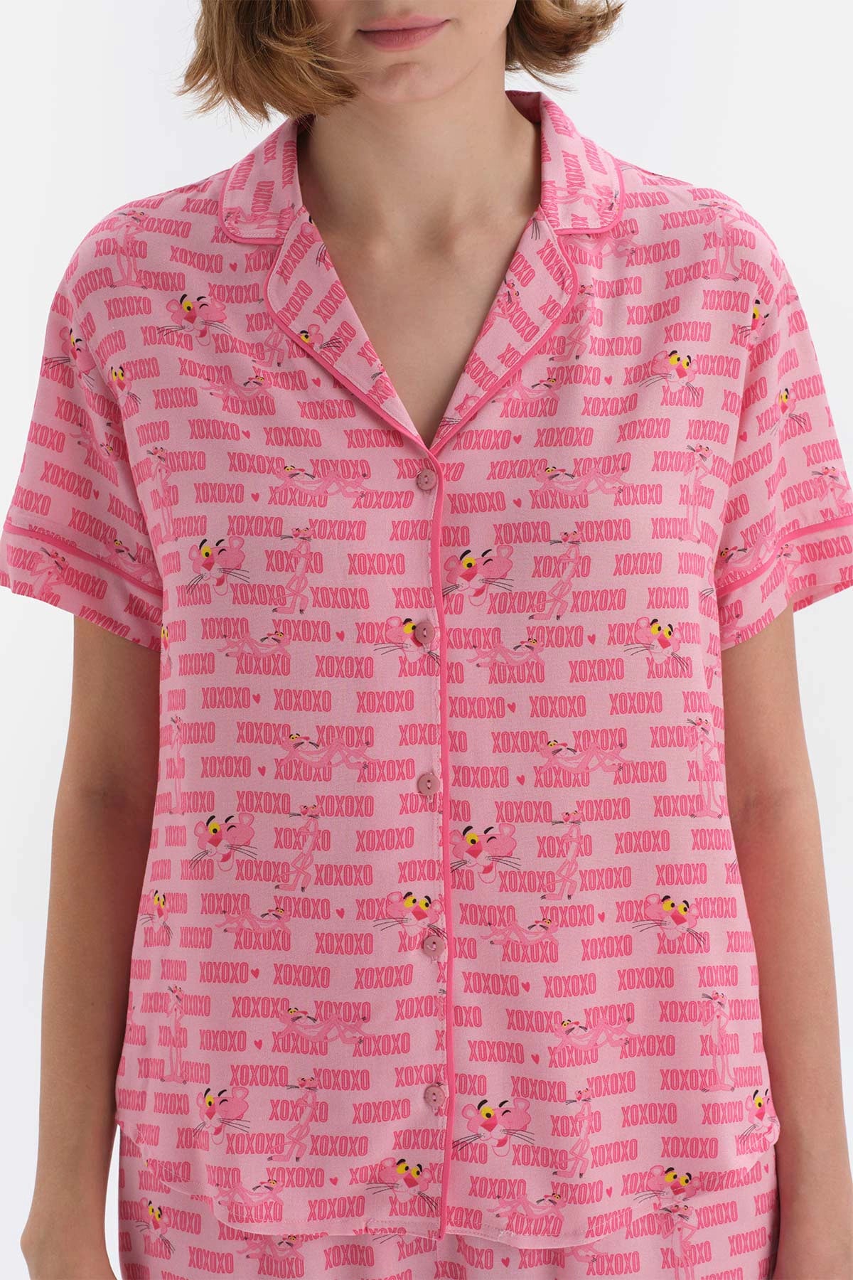 Pembe Kısa Kol Panter Lisanslı Viskon Pijama Takımı