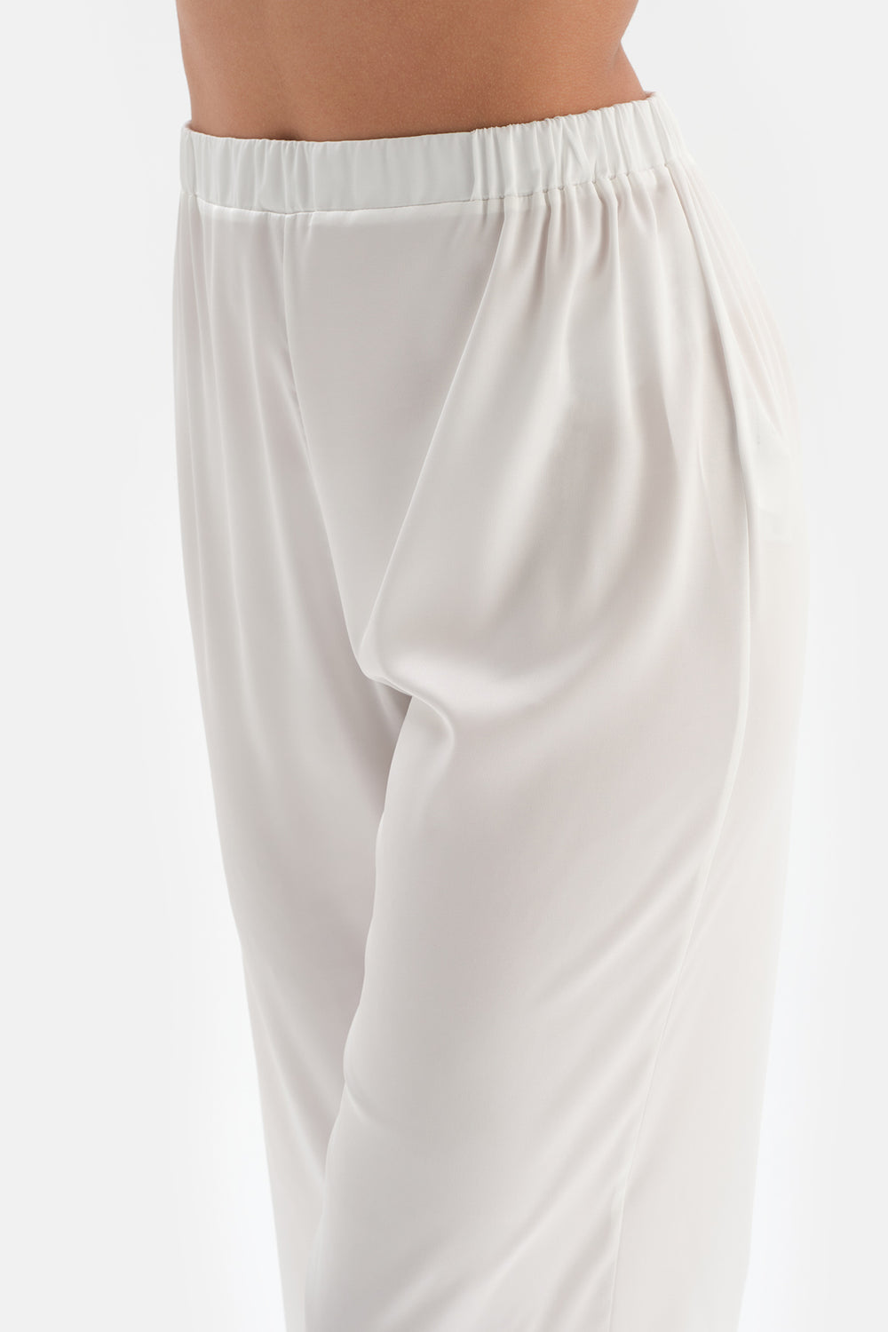 Beyaz Otrişli Bride Saten Pijama Takımı