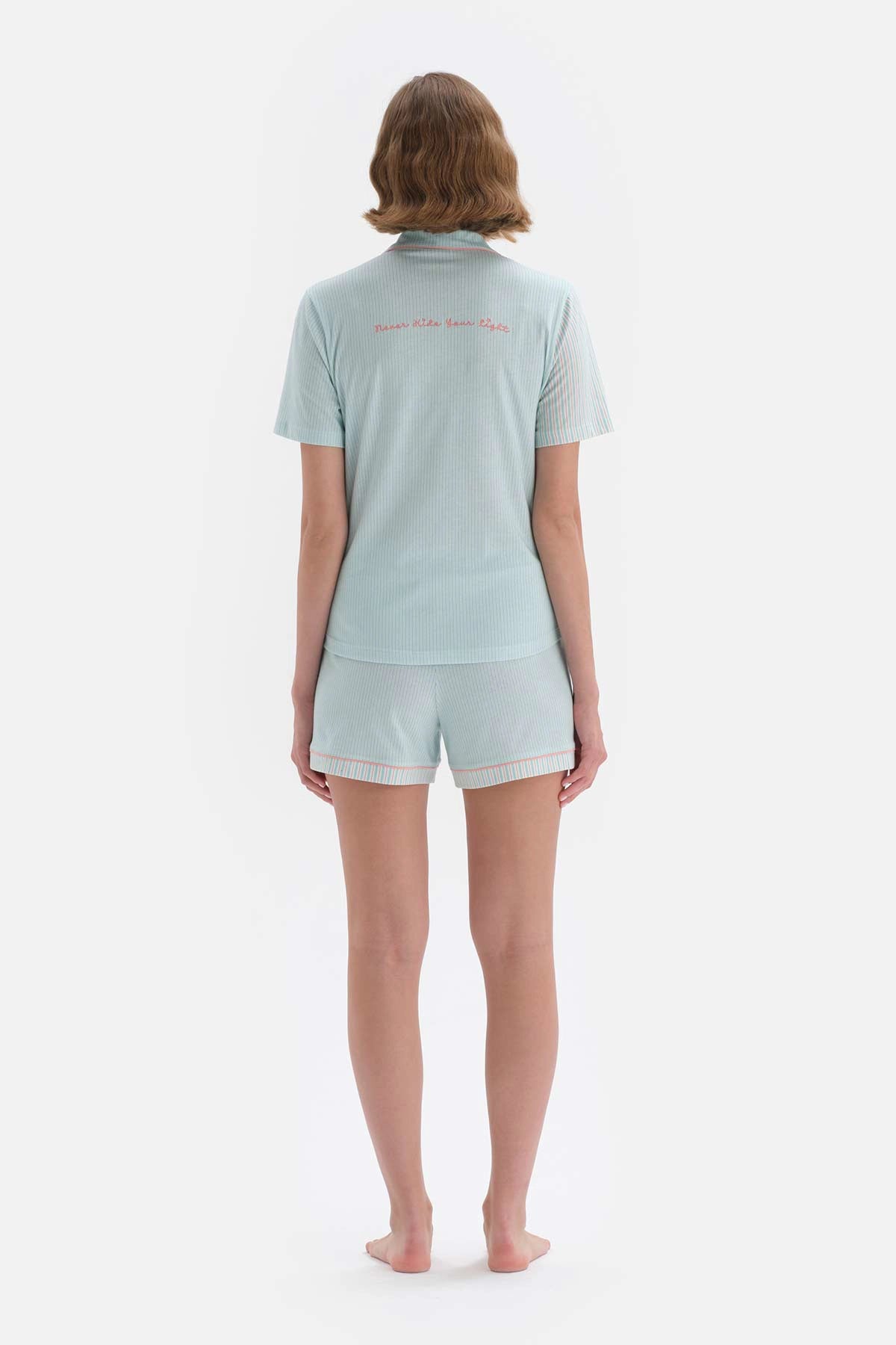 Turkuaz Çizgili Patchwork Kısa Kol Pamuklu Şortlu Pijama Takımı