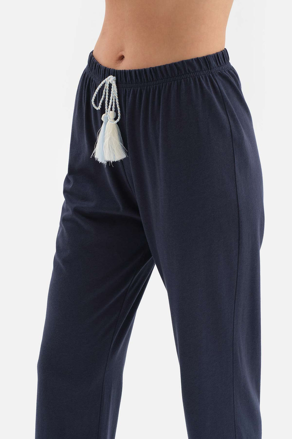 Beyaz Merdiven Biye Detaylı Kayık Yaka Örme Pijama Takımı