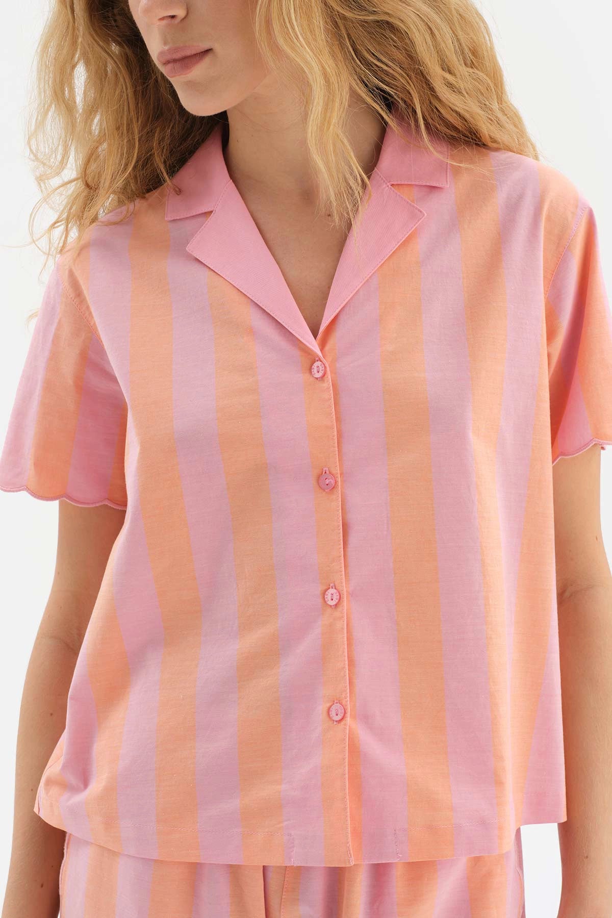 Turuncu Nakış Detaylı Gömlek Yaka Pamuklu Pijama Takımı