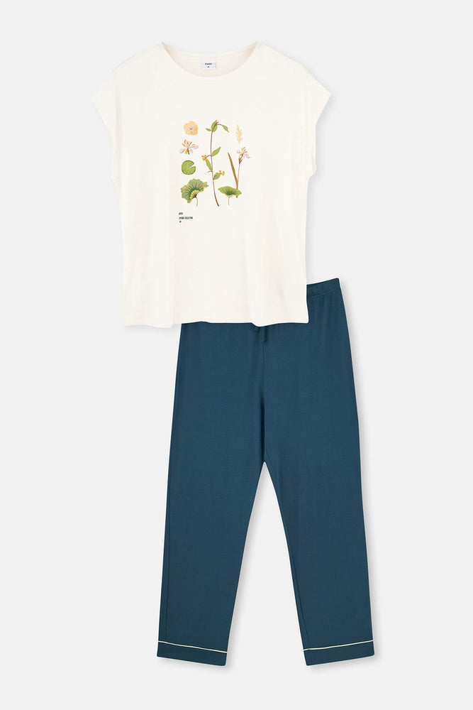 Beyaz Kayık Yaka Baskı Detaylı Örme Pijama Takımı