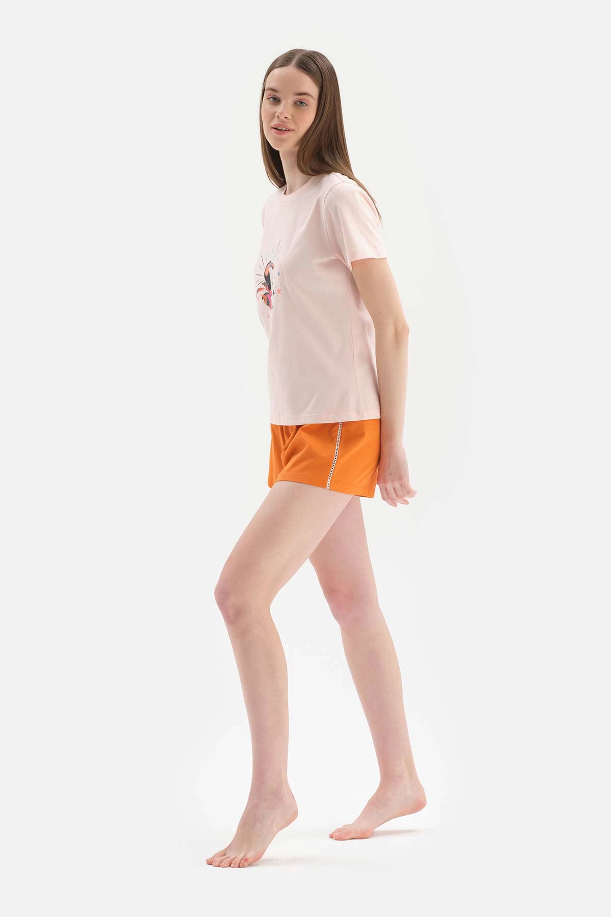 Açık Pembe Kısa Kollu Baskı Detaylı Şortlu Pijama Takımı