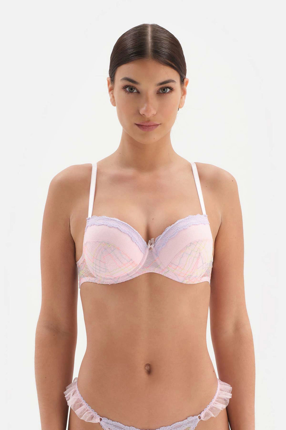 Pembe Aksesuar Detaylı Dolgulu Dantel Sütyen