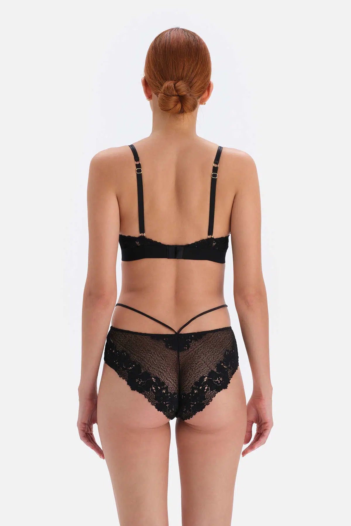 Siyah Dekolte Lastik Detaylı Dantelli Brazillian