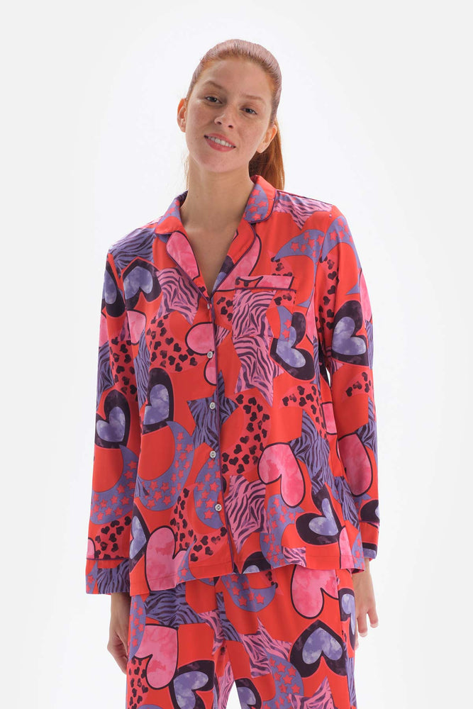 Nar Çiçeği Desenli Gömlek Yaka Saten Pijama Üstü