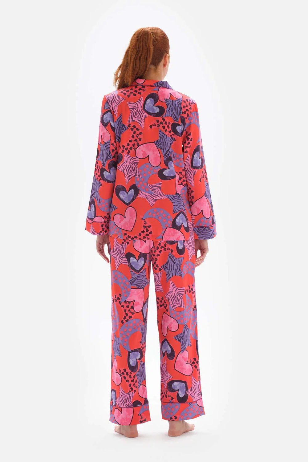 Nar Çiçeği Desenli Gömlek Yaka Saten Pijama Üstü