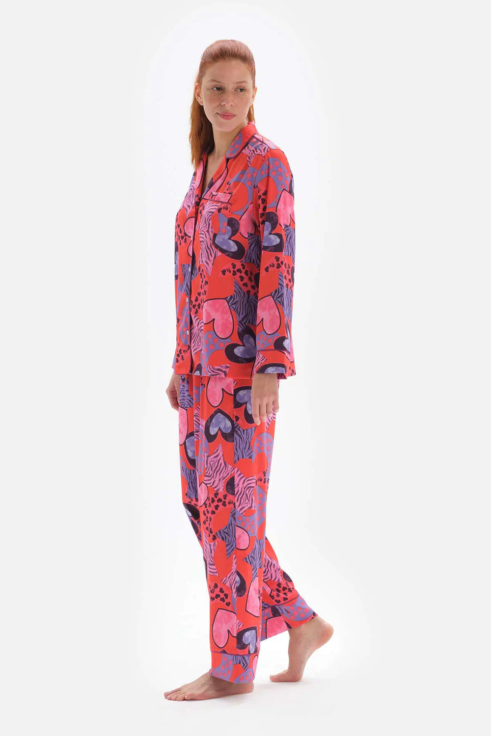 Nar Çiçeği Desenli Gömlek Yaka Saten Pijama Üstü