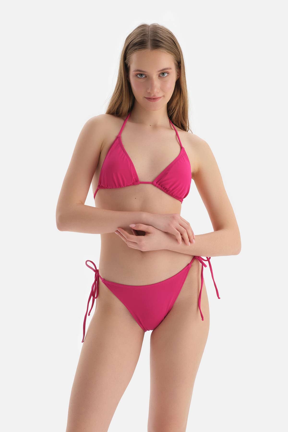 Fuşya Düşük Bel Spagetti Bikini Altı