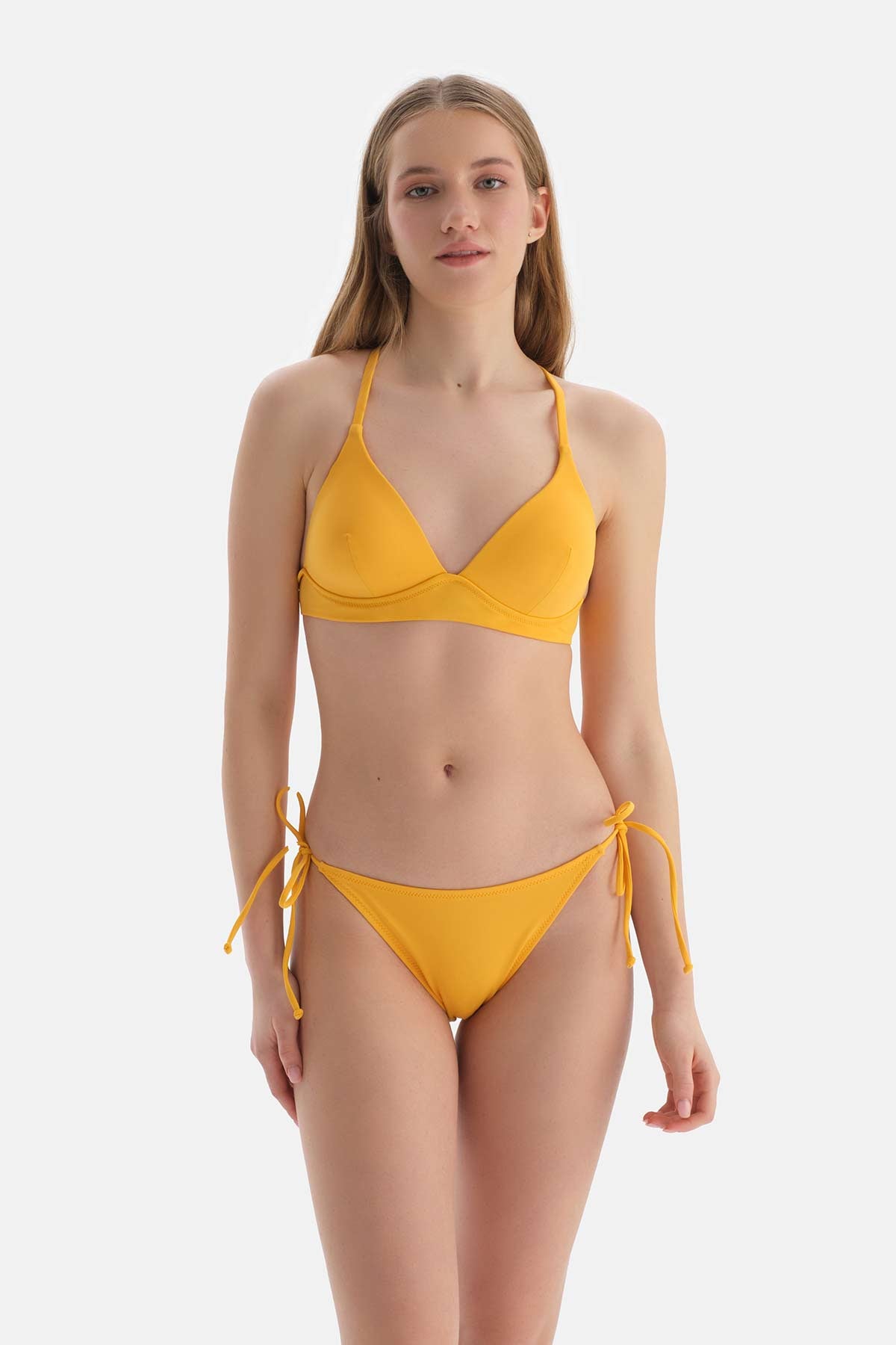 Sarı Düşük Bel Spagetti Bikini Altı