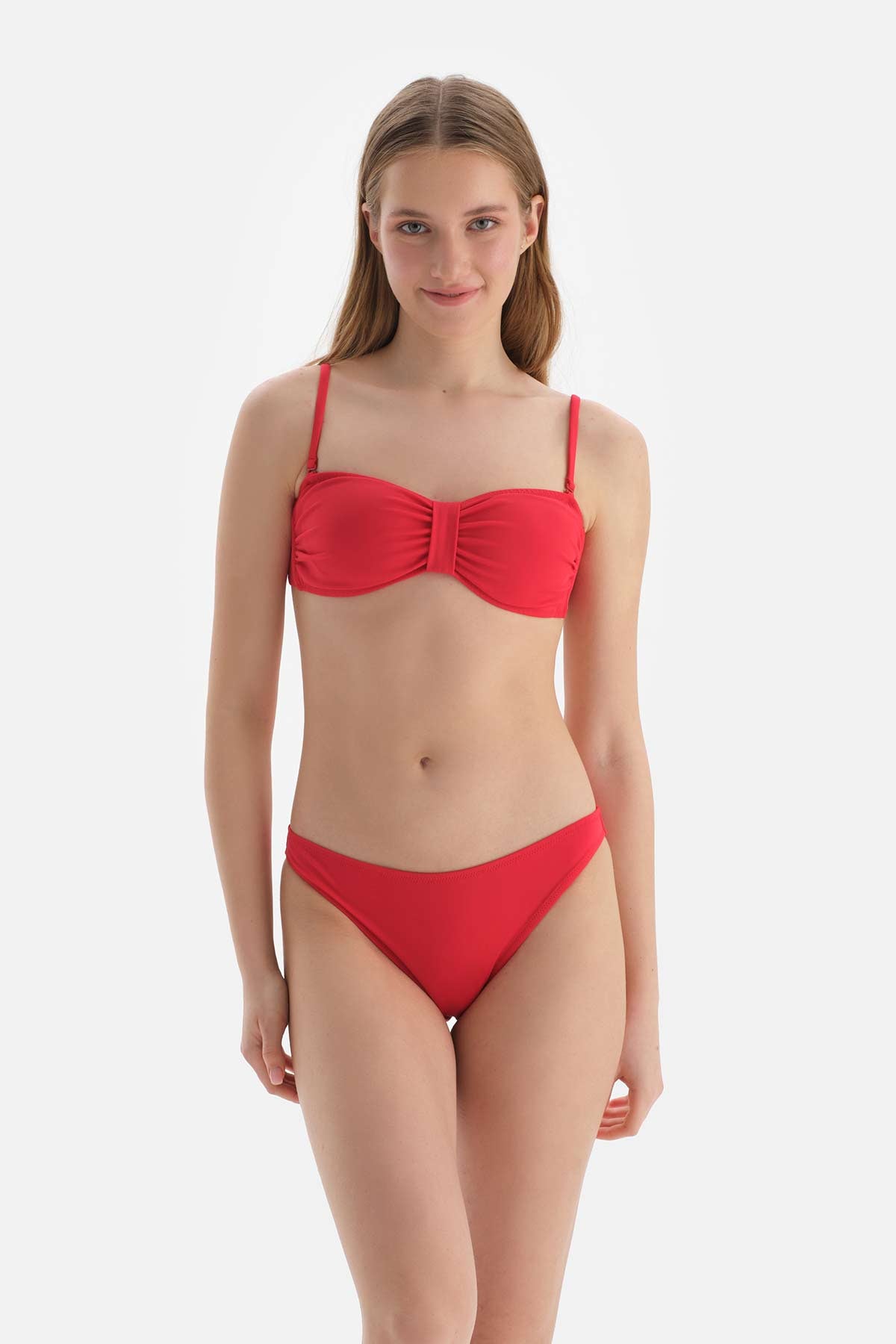 Kırmızı Düşük Bel Bikini Altı