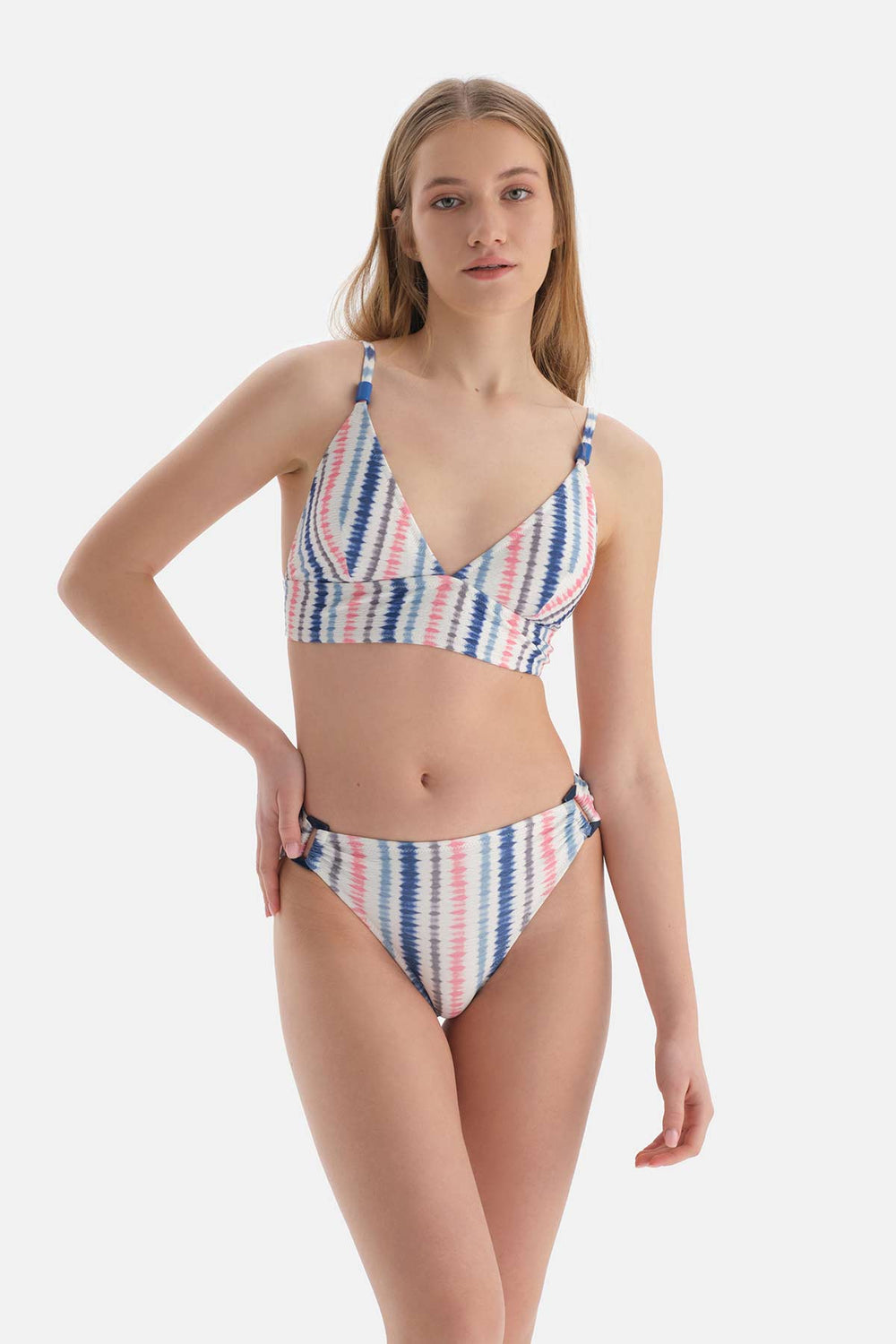 Pembe-Mavi Normal Bel Bikini Altı