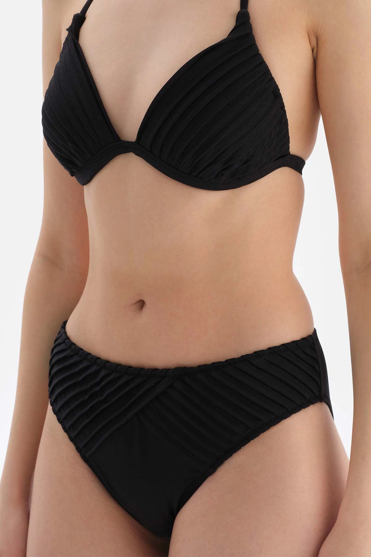 Siyah Yüksek Bel Bikini Altı