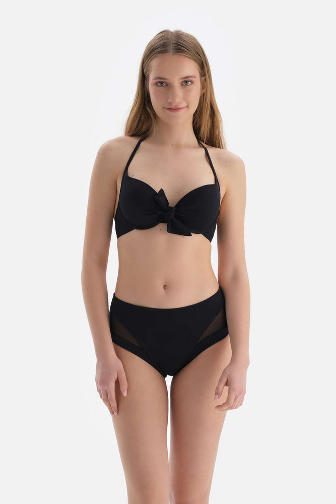 Siyah Kaplı Balenli Bikini Üstü