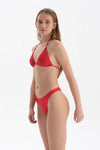 Kırmızı Üçgen Küçük Bikini Üstü