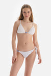 Beyaz Üçgen Küçük Bikini Üstü