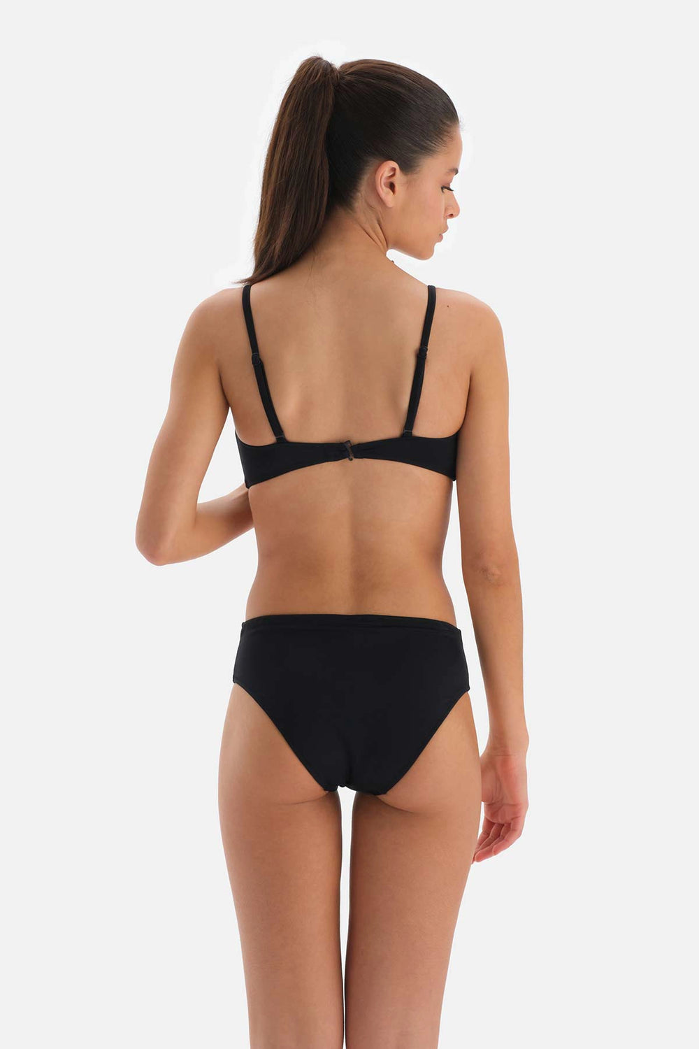 Siyah Straplez V Tel Bikini Üstü