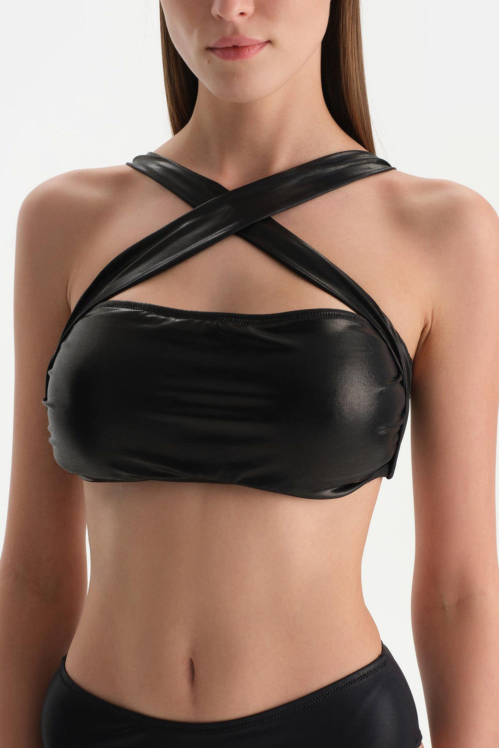 Siyah Balensiz Halter Yaka Bikini Üstü