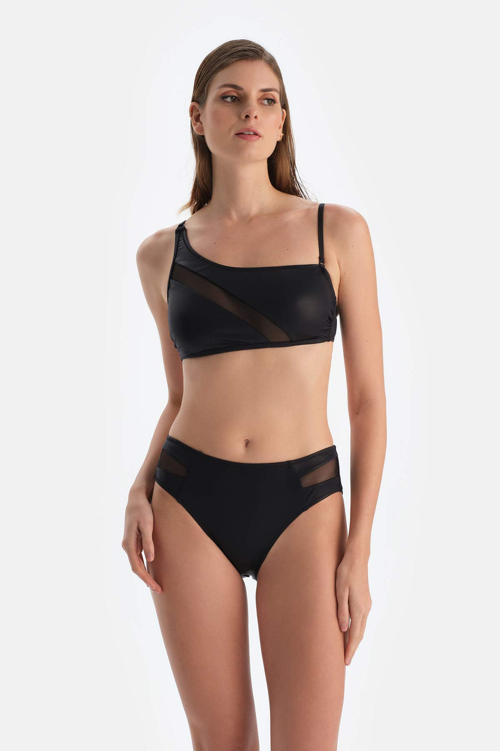 Siyah Tek Omuz Bikini Üstü