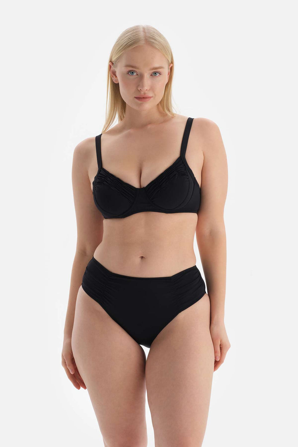 Siyah Korseli Toparlayıcı Bikini Üstü