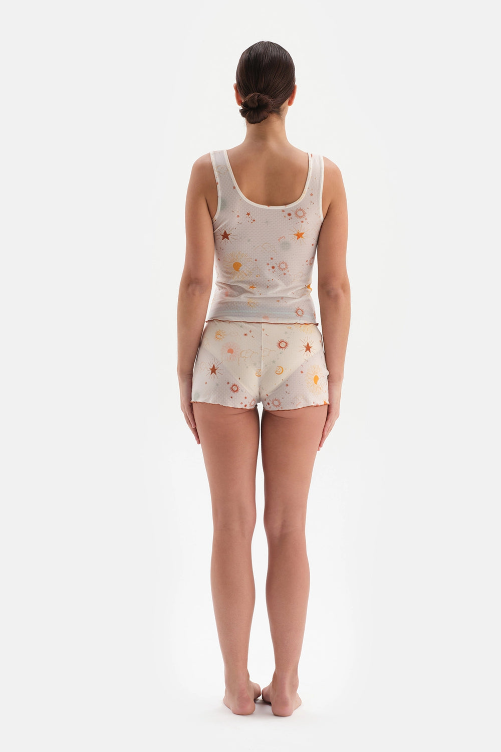 Desenlı Desenli Gökyüzü Temalı Şortlu Pijama Takımı